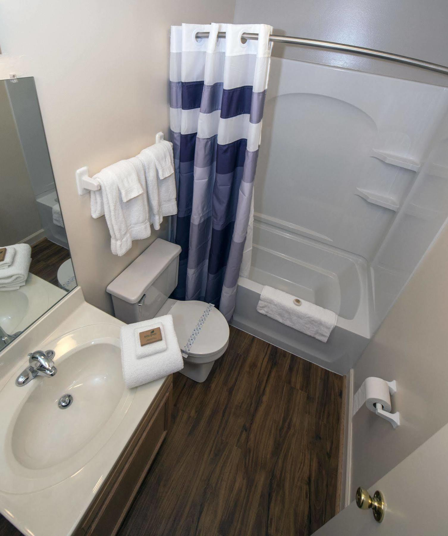Affordable Corporate Suites Of לינצ'בורג מראה חיצוני תמונה