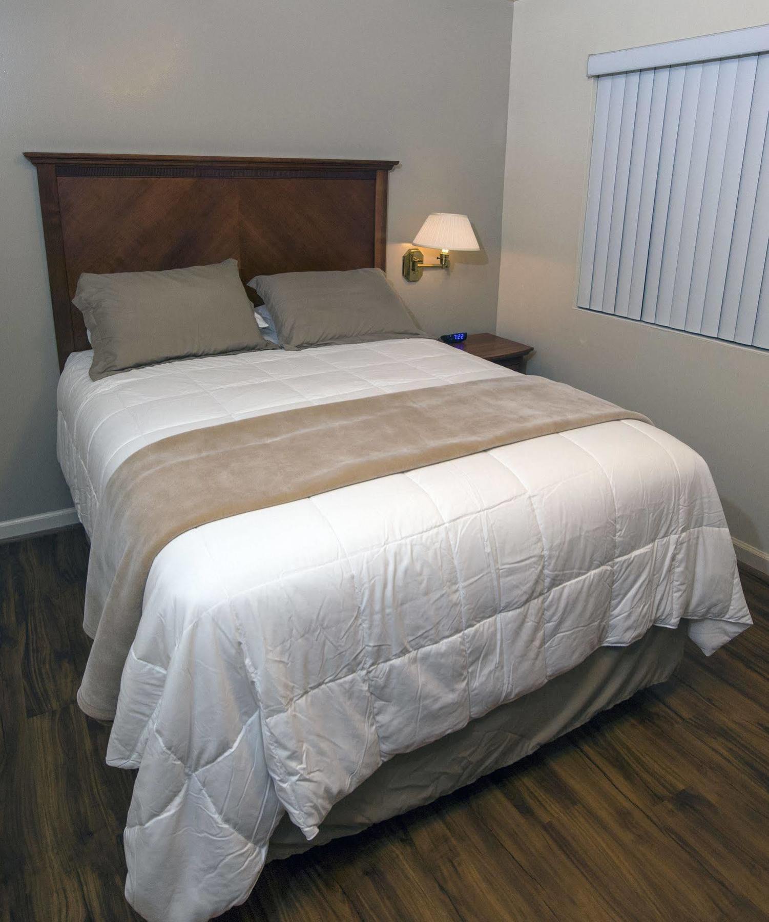 Affordable Corporate Suites Of לינצ'בורג מראה חיצוני תמונה